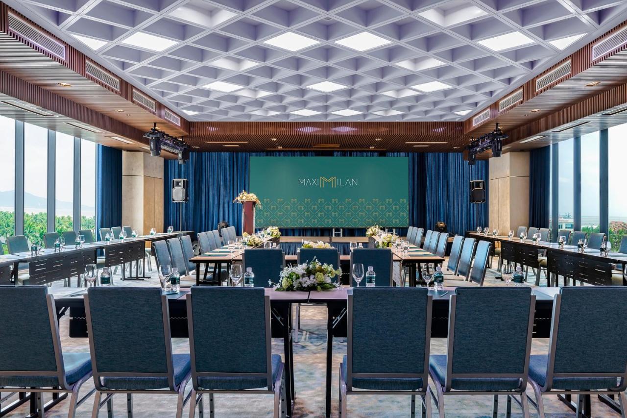 Maximilan Danang Beach Hotel Dış mekan fotoğraf